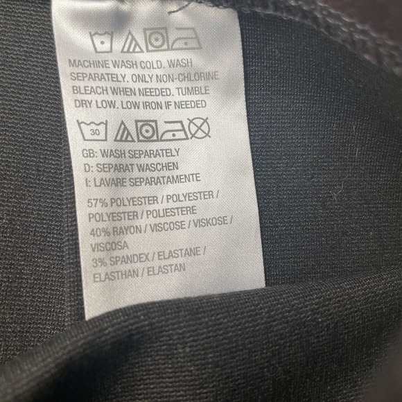 Susan Graver Skirt Womens Small Black Red Floral Pencil Pull On Stretch Comfort - Picture 5 of 9